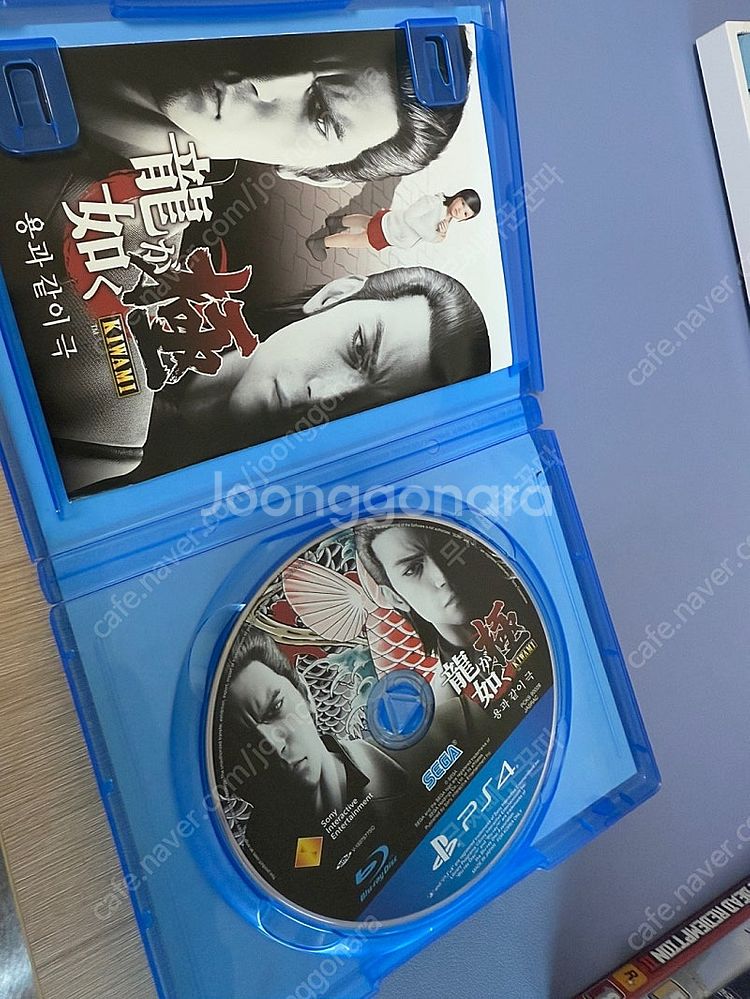 플스4 및 닌텐도3DS CD및 칩 팝니다--7