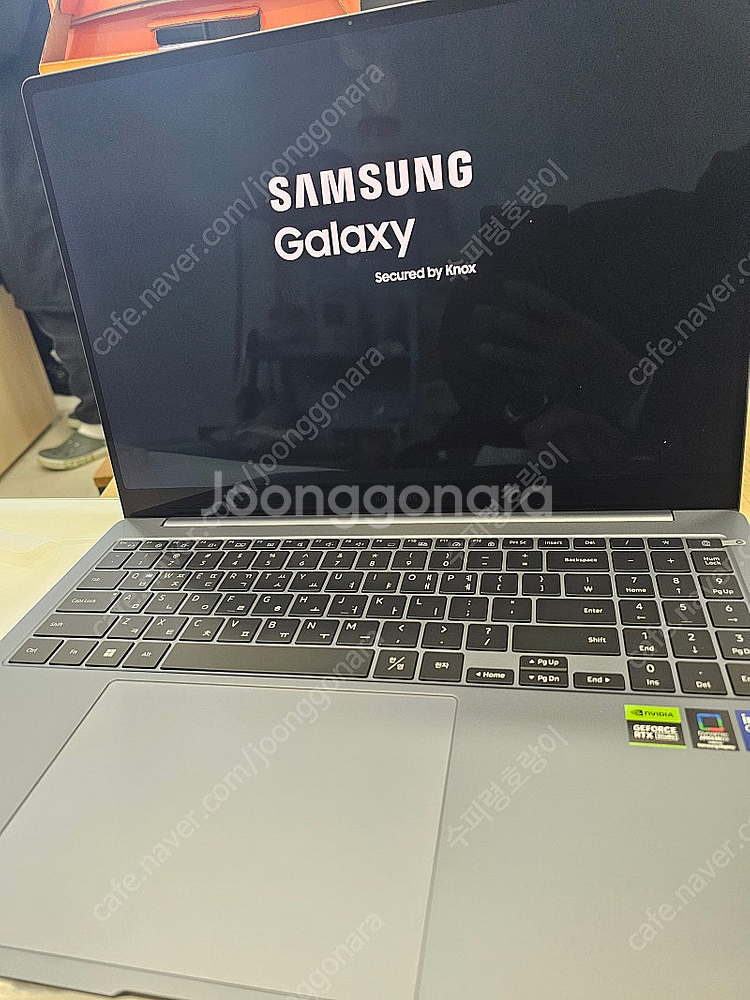 [단순개봉] 갤럭시북4 울트라 NT960XGP-G72A--1