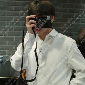 BTS 뷔 라이카 LEICA AF-C1 라이카 가죽케이스 포함 민트급판매.