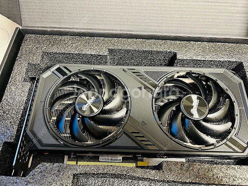 이엠텍 스톰 듀얼(Storm Dual) 지포스 Geforce RTX 4070 Super 그래픽카드 판매(택포)--0