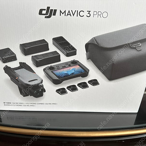 DJI Mavic 3 Pro 플라이 모어 콤보 DJI RC Pro