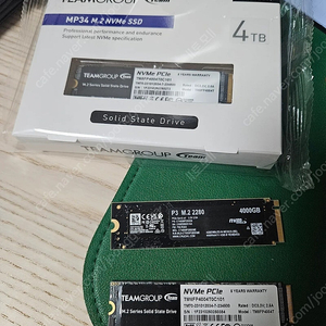 팀그룹 mp34 4테라 nvme ssd 디램있는 제품 팝니다 새제품