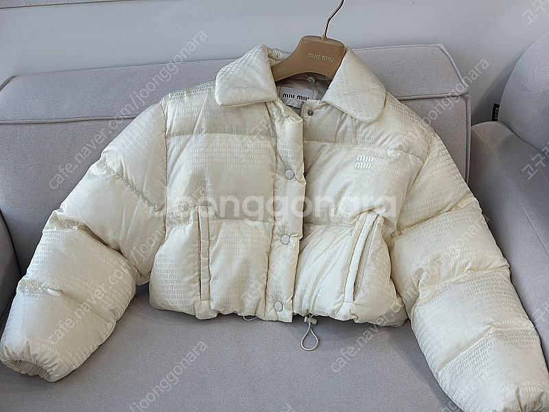 미우미우 패딩--1