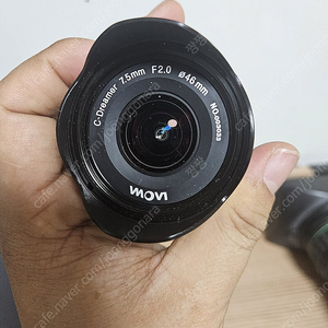 라오와(Laowa) 7.5mm F2 light version 마이크로 포서드 렌즈 판매합니다.