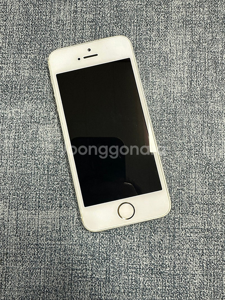 아이폰5S 16기가 실버 상태좋은 단말기 8만원 판매해...--4