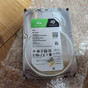 Barracuda 3.5 hdd 4테라 ( st4000dm004 ) 보증기간 남았음 7.6만원