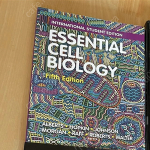 Essential Cell Biology