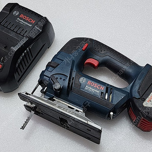 보쉬 충전 직소기 (BOSCH GST 18V LI B), 마끼다 트리머 (makita N3701), 5인치 대패(makita 1804N) 중고 팝니다