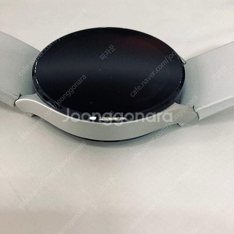 갤럭시 워치4 실버 44MM 케이블포함 7만5천원 판매...--2