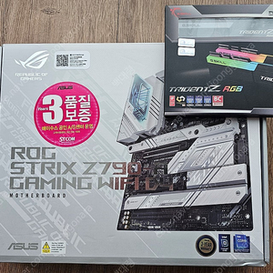 메인보드 ASUS ROG STRIX Z790-A GAMING WIFI D4 STCOM / RAM : G.SKILL DDR4 3600Mhz CL14 32GB