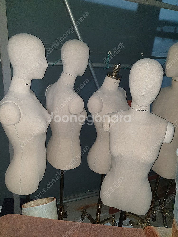 남자 여자 상체 마네킹--2