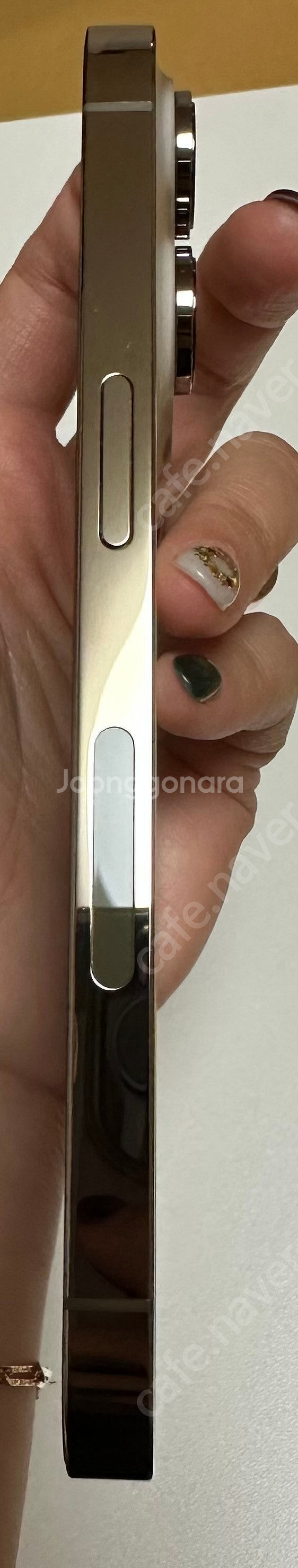 미국직구 아이폰14프로 골드 128GB 무음카메라--3