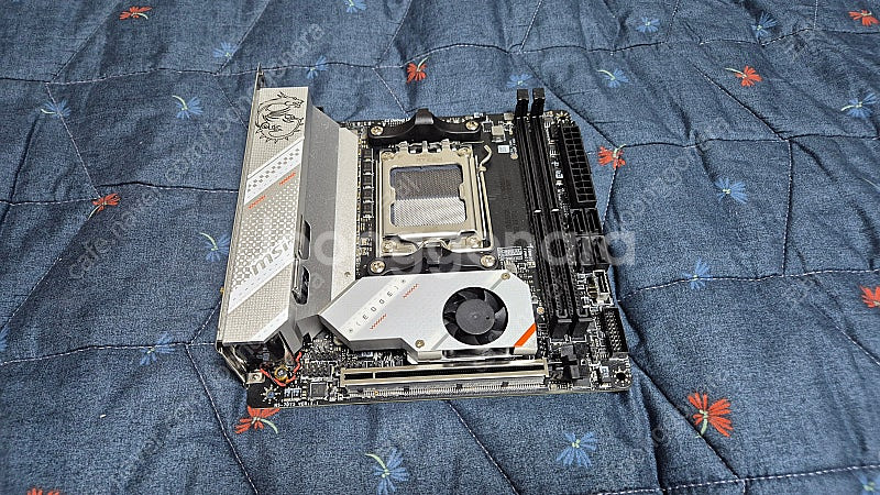 msi b650i edge 직구--0