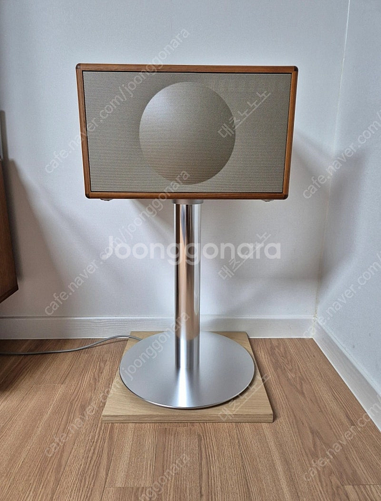 제네바 스피커 L 및 스탠드 판매합니다--0