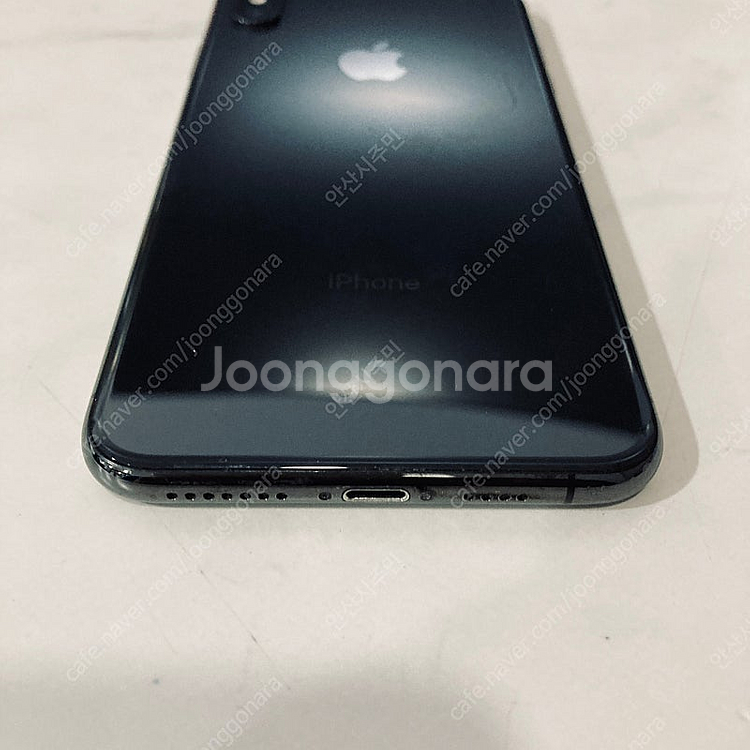 자급제 아이폰XS맥스 블랙 256기가 19만원 판매합니다--2