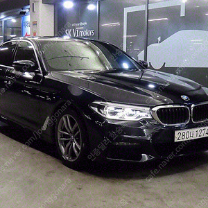 BMW5시리즈 (G30) 520d xDrive M 스포츠 플러스중고차 할부 리스 카드 저신용자 전액할부 가능합니다