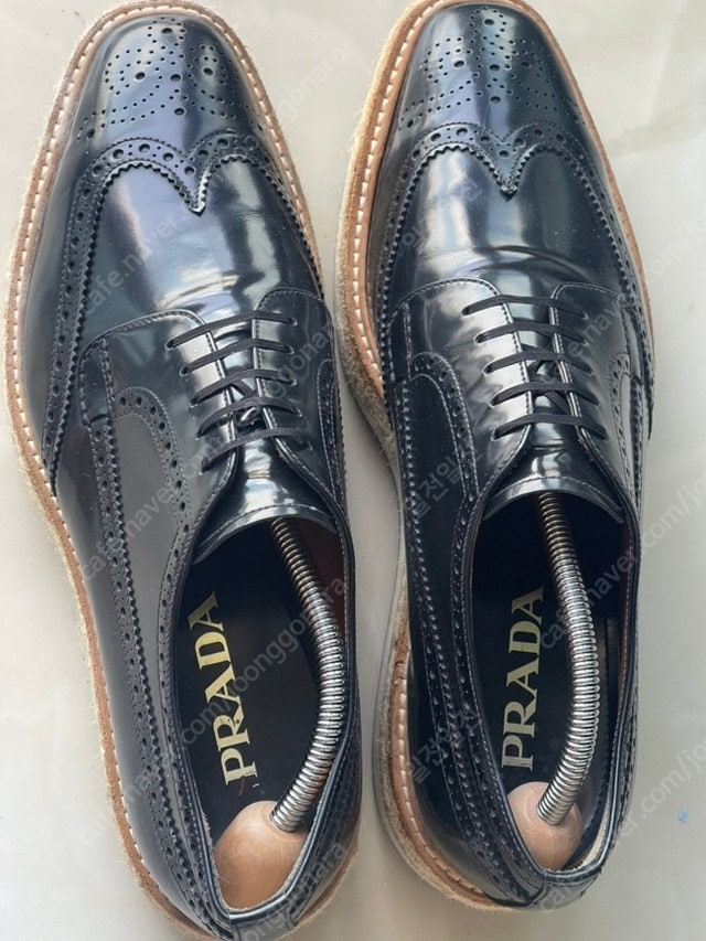 프라다클리퍼8사이즈 블랙-브라운--4