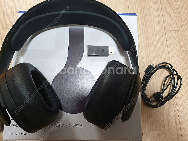 PS5 소니 무선헤드셋 펄스3D 팝니다--0