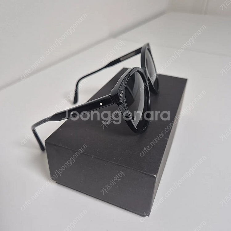 보테가베네타 선글라스 (남,여 풀박)--2