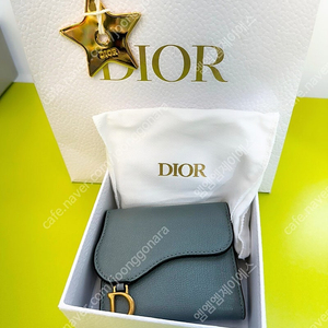 디올(Dior) 새들 로투스 지갑판매. (새상품)