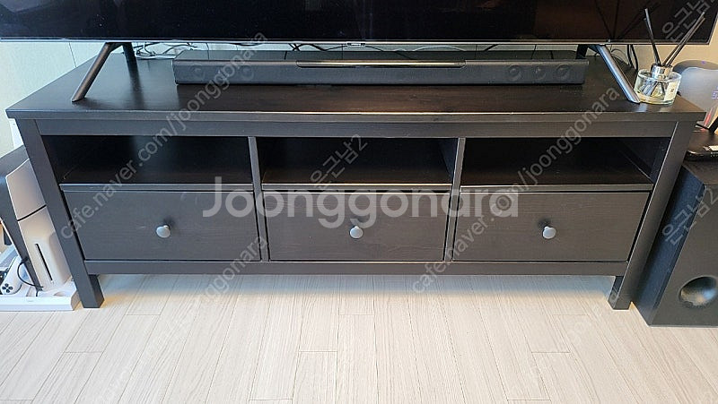 HEMNES 헴네스 TV 수납장--1