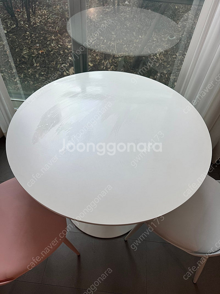화이트 원형 테이블 식탁(의자포함)--1