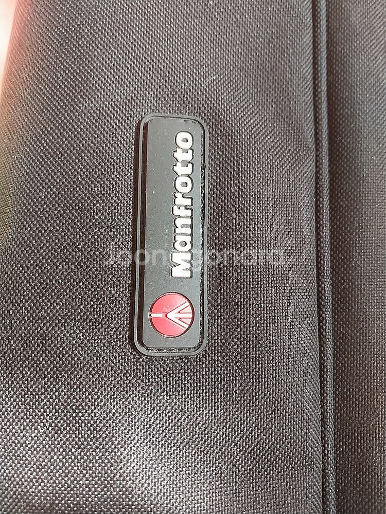 Manfrotto 190xdb. + 128rc--5
