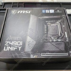 MSI z490i unify