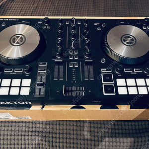 NI TRAKTOR kontrol S2 mk3 풀박