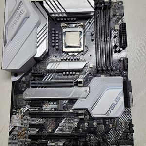 10700k z490판매합니다(와이파이랜카드)