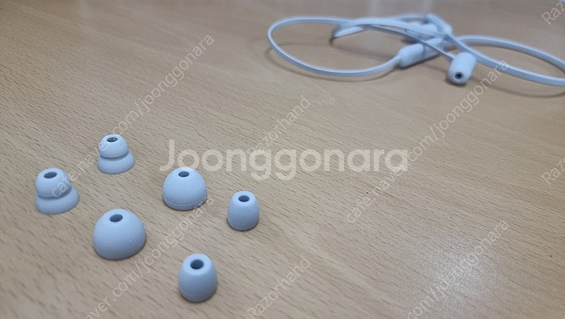 Apple beats flex 이어폰--2