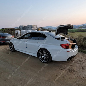 BMW 355M 20인치 휠타이어를 345M 19인치 휠타이어와 교환 원합니다.