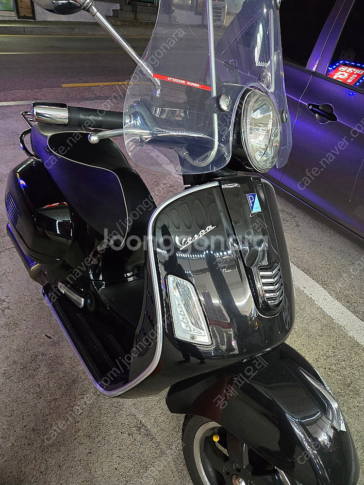 베스파gts300--1