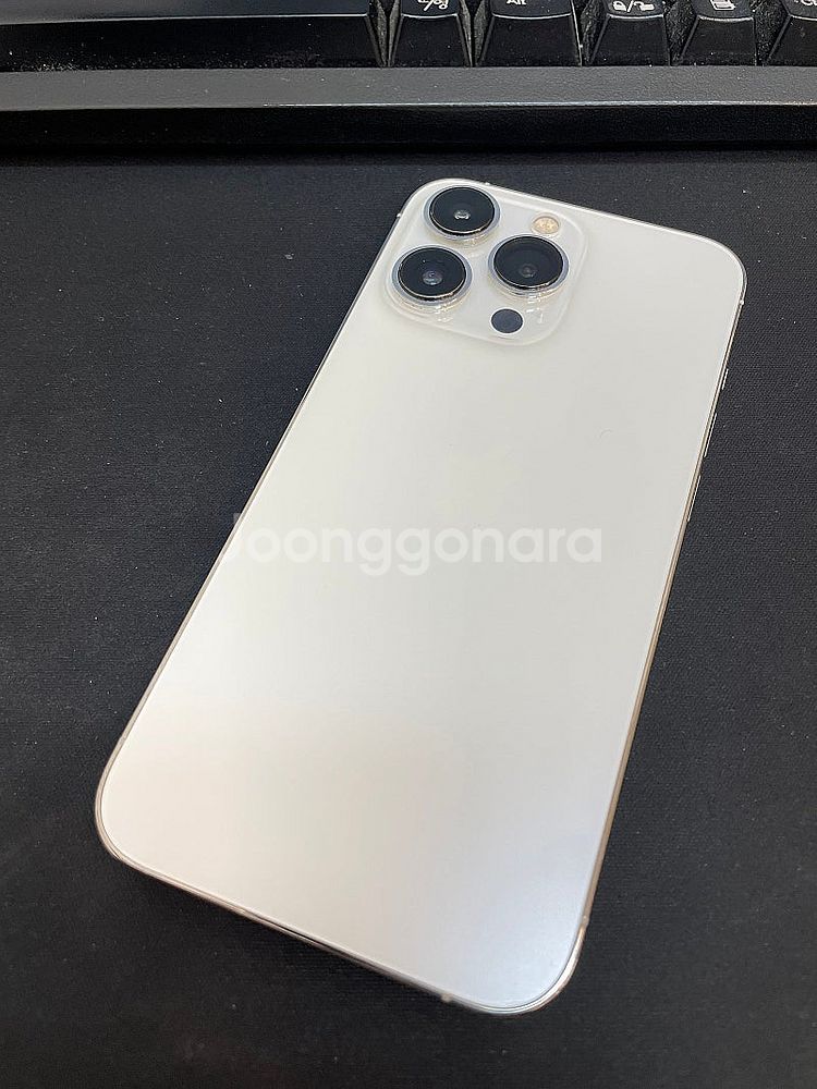 아이폰13프로 실버 128GB 상태좋은 중고50만팝니다...--0