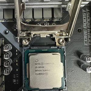 인텔 i5-10500 CPU + 쿨러 세트