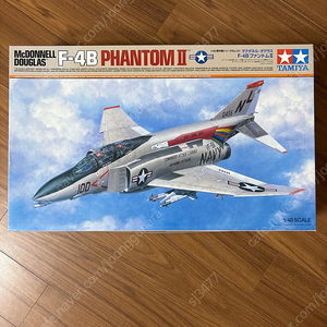 타미야 F-4B PHANTOM II 1/48 판매