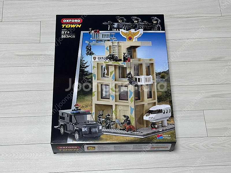 옥스포드 경찰청 콜라보 한정판 (미개봉) 판매--8