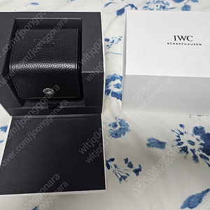 iwc 빅파일럿 43 팝니다.