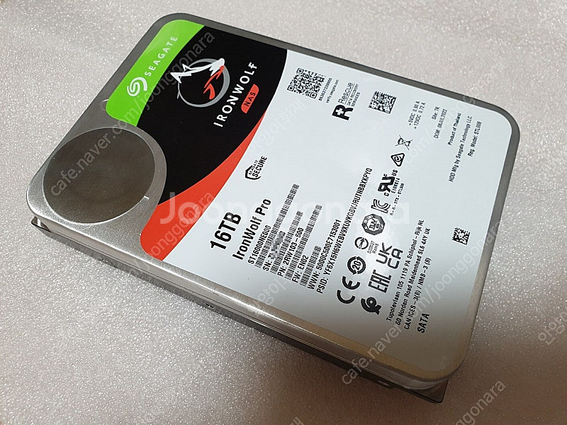 씨게이트-IronWolf Pro(16TB)/HDD~팝니...--1