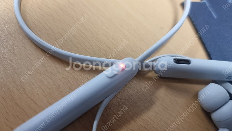Apple beats flex 이어폰--4