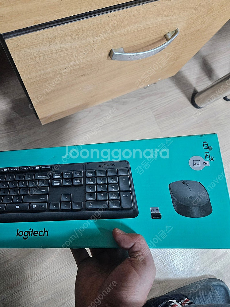 로지텍 MK235 무선 키보드+마우스--2