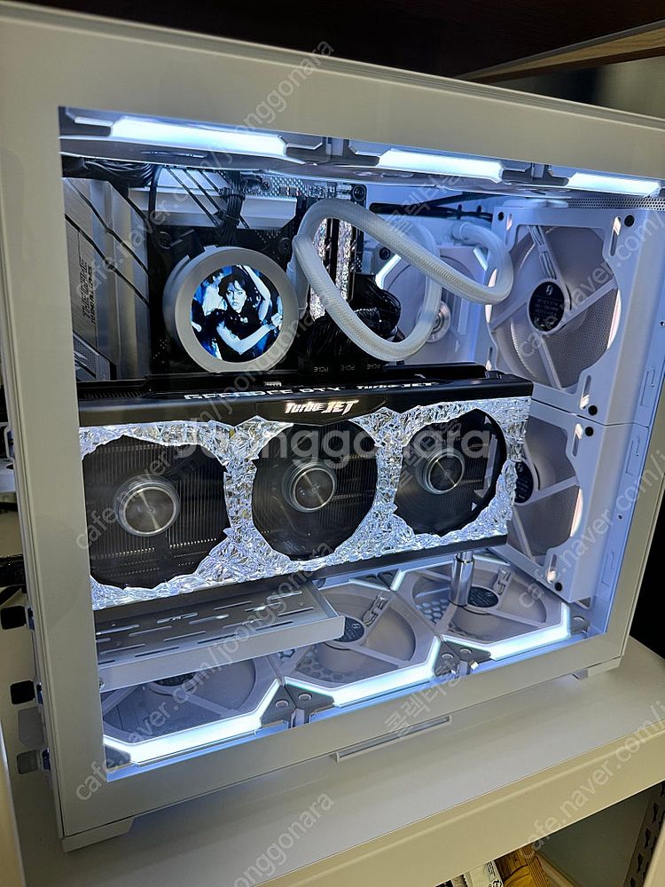 고사양PC 보석바 3080 12g 화이트 감성 커스텀--0