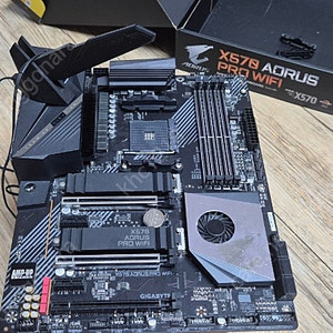 x570 aorus pro wifi 보드 + 워터블럭 + 메모리일괄