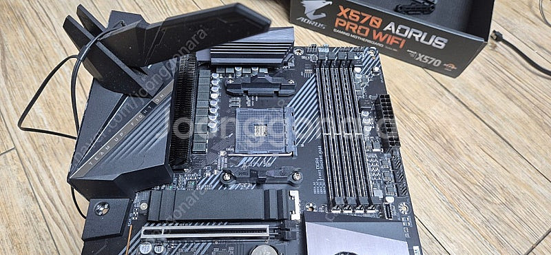 x570 aorus pro wifi 보드 + 워터블럭 ...--2