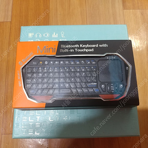 미니 블루투스 키보드 (Bluetooth Keyboard with Built-in Touchpad)