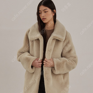 [구해요] 망고매니플리즈 sable eco fur half coat 크림베이지 구합니다!