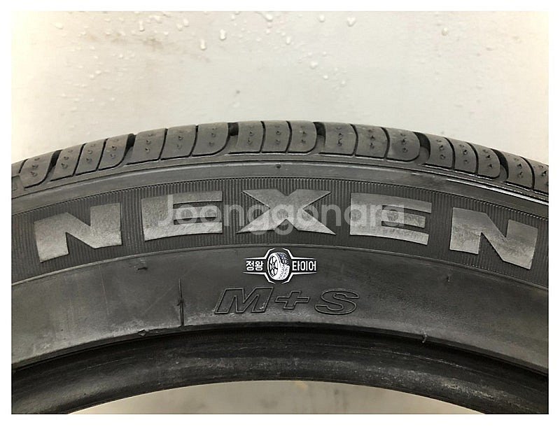 중고타이어 넥센타이어 엔프리즈 AH8 235/45R18...--2