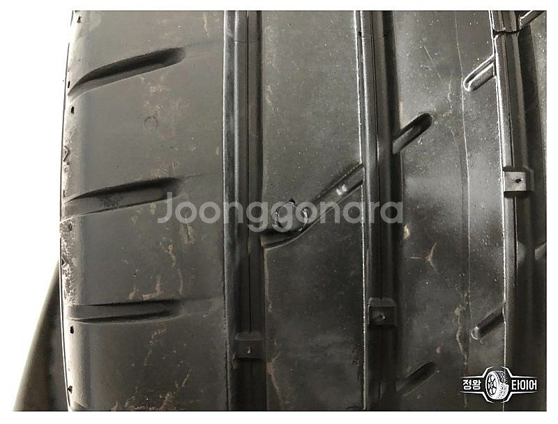 중고타이어 한국타이어 벤투스 S1 에보2 225/50R...--7