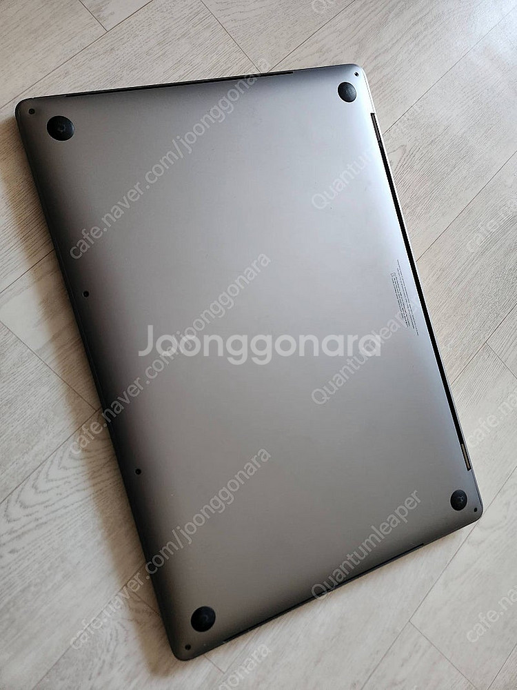 맥북프로 2019 16인치 터치바 8코어 i9 16GB...--5