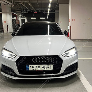 아우디 AUDI A5 B9